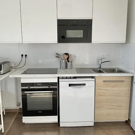 Sunny Near Disneyland Paris - Liz Apartment